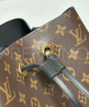 Louis Vuitton сумка PR647560 29