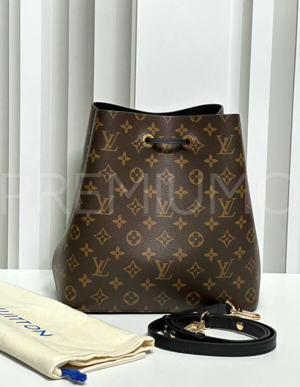 Louis Vuitton сумка PR647560 6