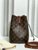 Louis Vuitton NeoNoe сумка PR318359 30