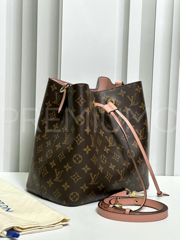 Louis Vuitton NeoNoe сумка PR732984 4