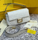 Fendi сумка PR374218 16