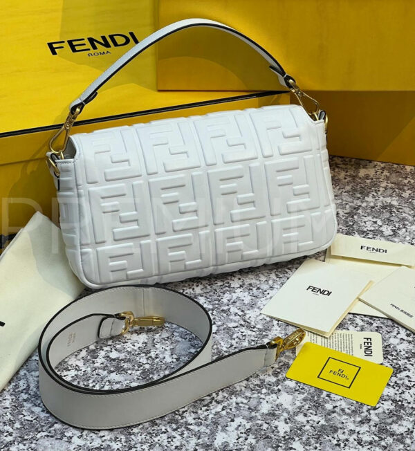 Fendi сумка PR374218 3