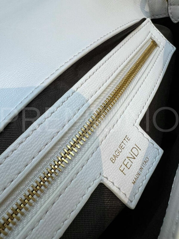 Fendi сумка PR374218 12