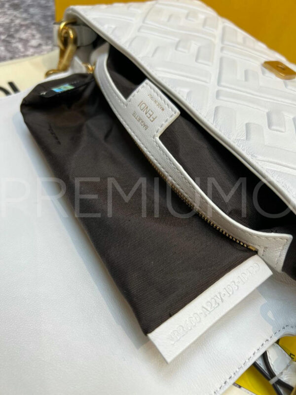 Fendi сумка PR374218 13