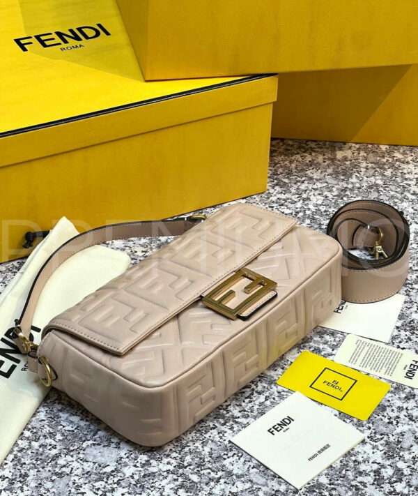 Fendi сумка PR568340 4