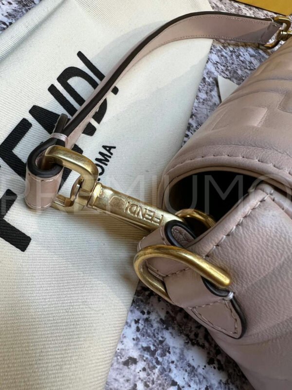 Fendi сумка PR568340 7