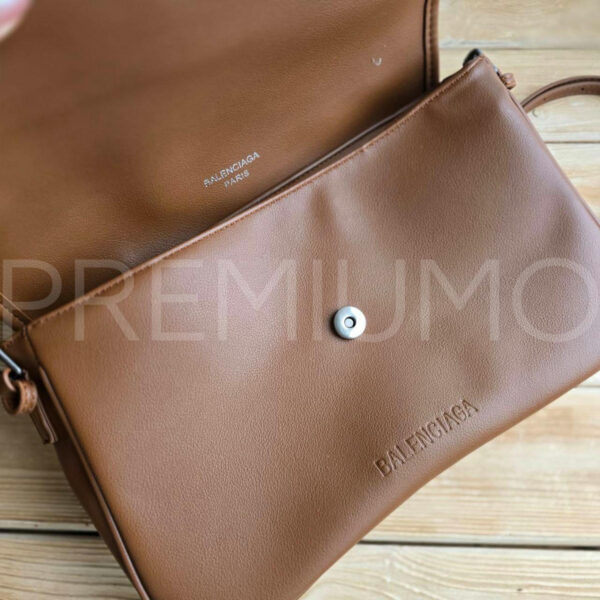 Balenciaga сумка PR853158 4