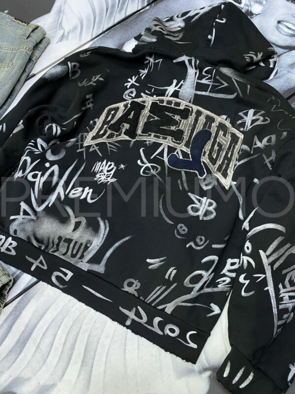 Balenciaga худи PR174237 7