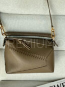 Loewe Pazzle сумка с ремешком коричневая PR470669 15