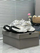 Balenciaga кроссовки PR548325 16