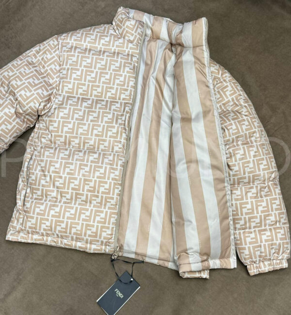 Fendi пуховик PR444956 3