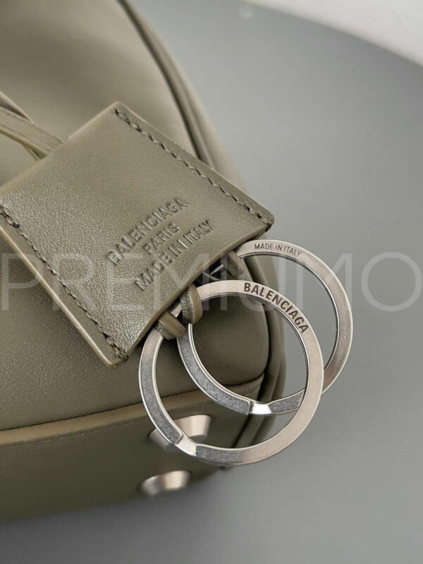 Balenciaga сумка PR984000 4