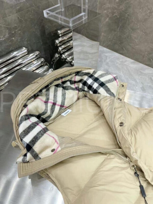 Burberry жилет PR640751 7