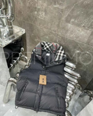 Burberry жилет PR572400