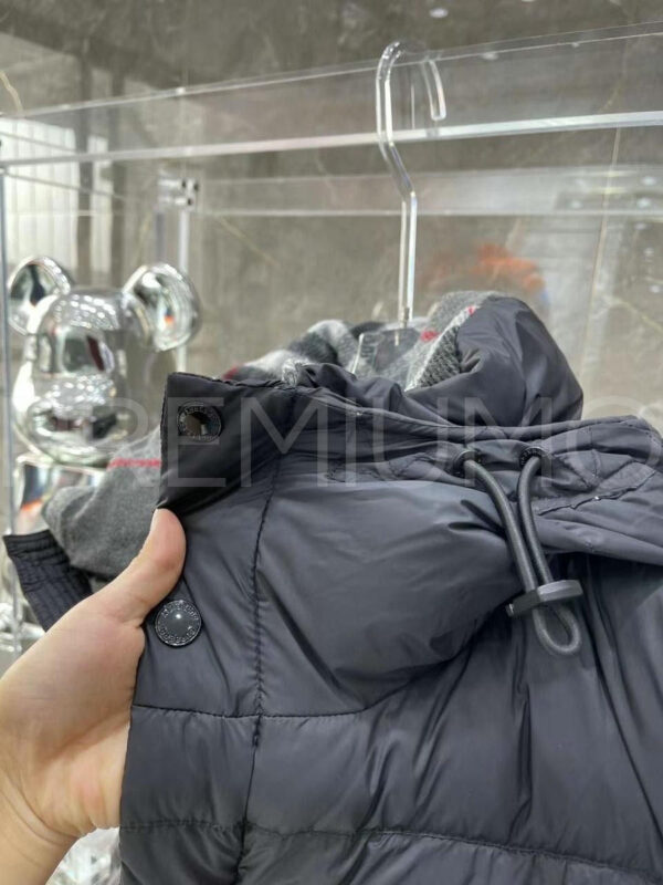 Burberry жилет PR572400 3