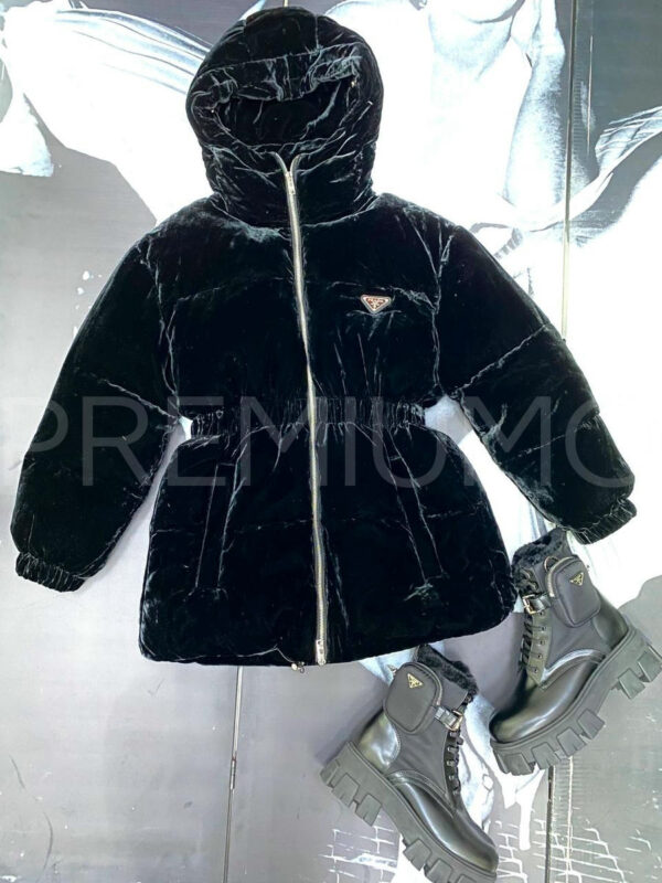 Prada пуховик PR493582