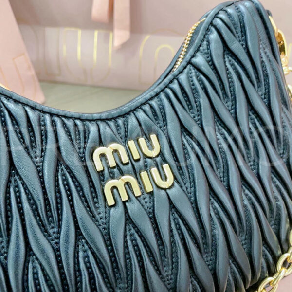 Miu Miu сумка PR904431 4