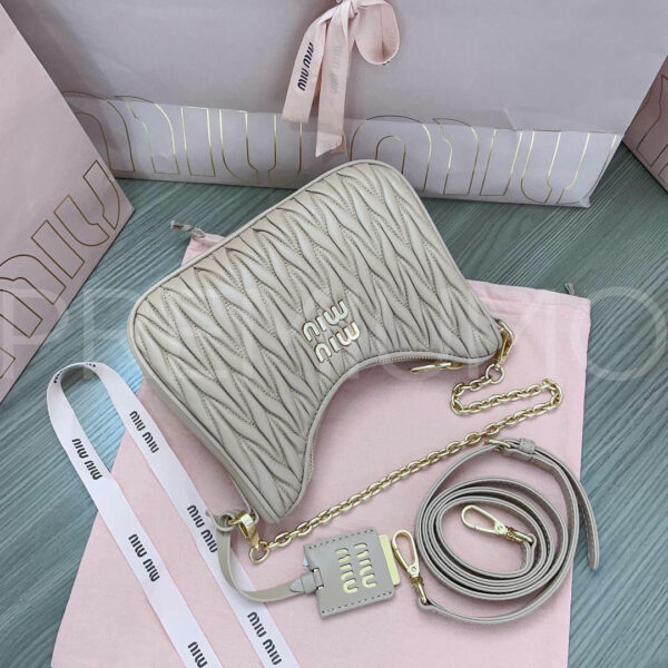 Miu Miu сумка PR853067 9