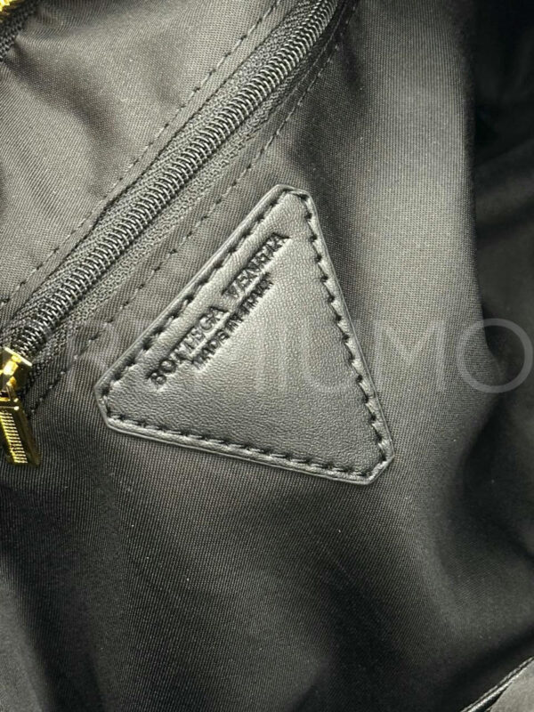 Bottega Veneta сумка PR897829 10