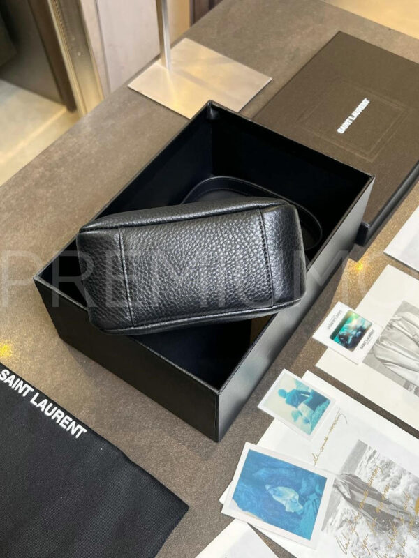 Yves Saint Laurent сумка PR340962 4