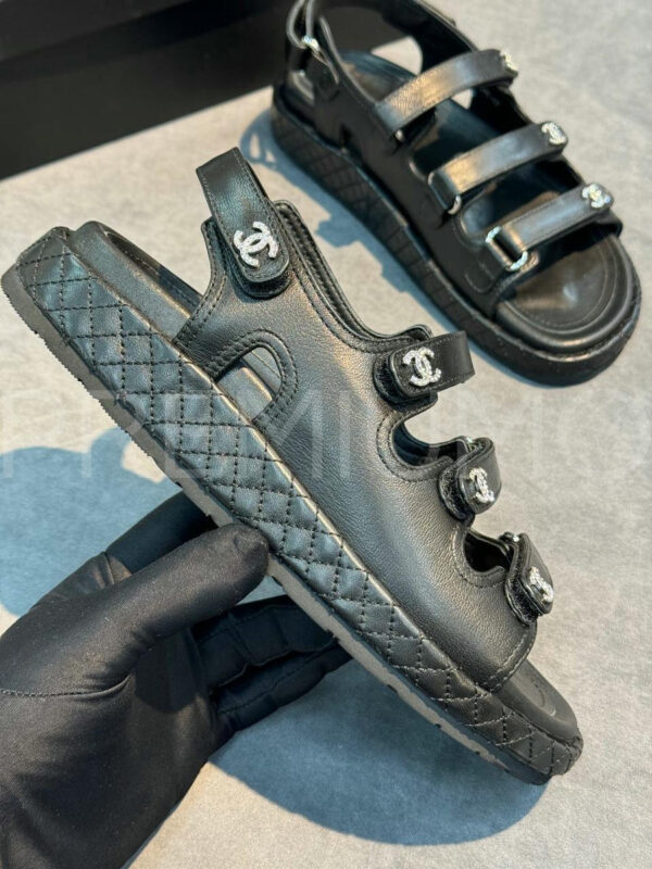Chanel босоножки PR115652 12
