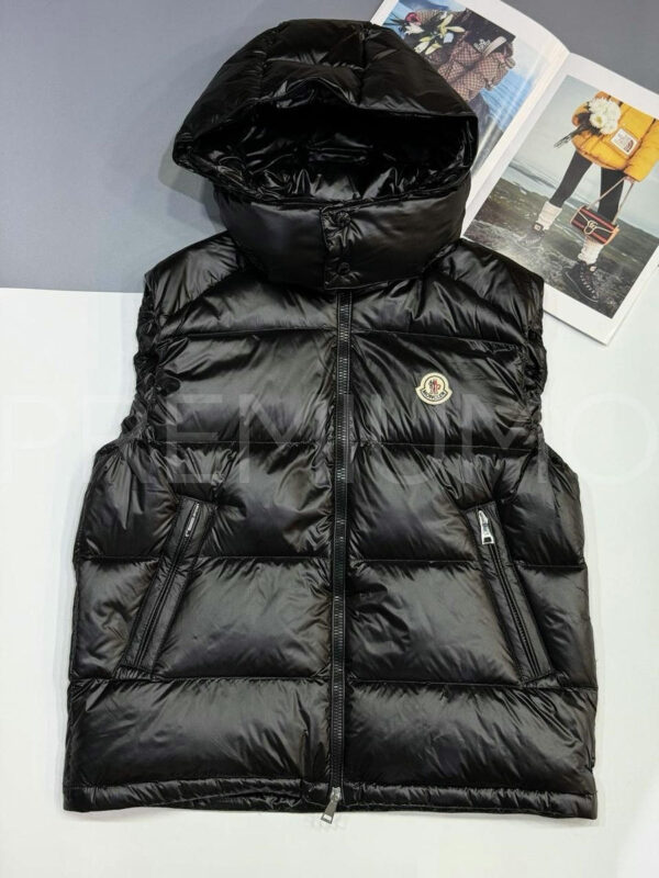Moncler жилет PR113652