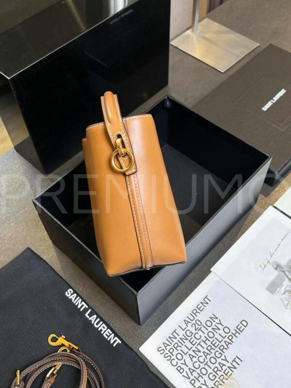 Yves Saint Laurent сумка PR139980 4