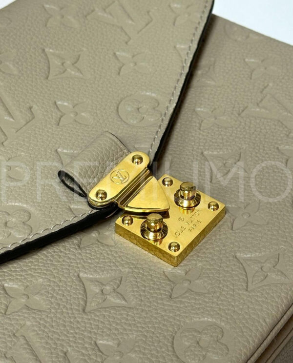 Louis Vuitton Pochette Metis сумка PR2195YF 23