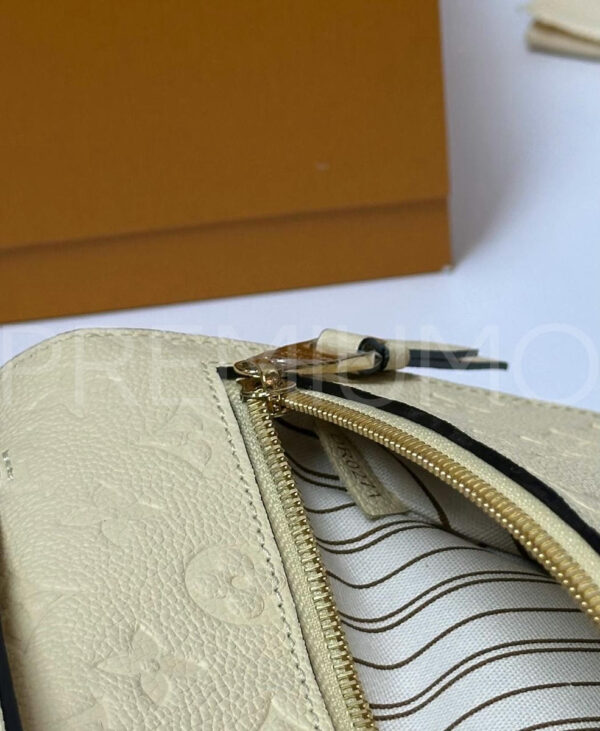 Louis Vuitton Pochette Metis сумка PR181342 12