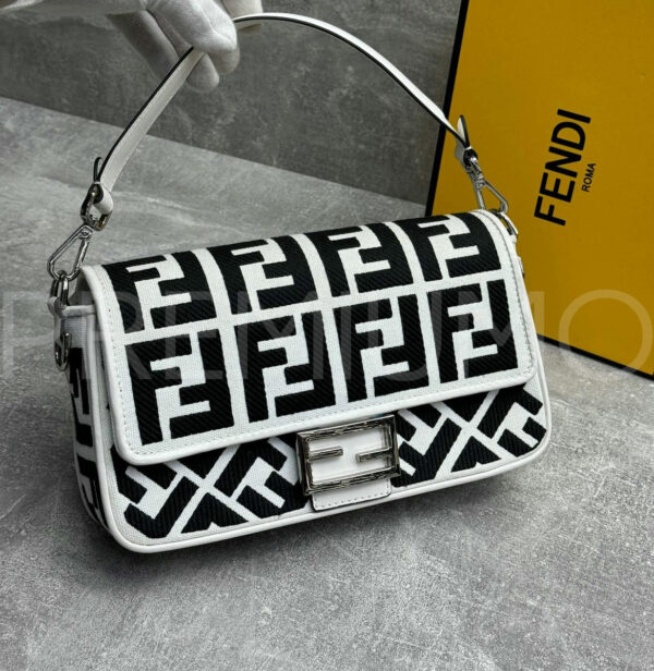 Fendi сумка PR760822 4