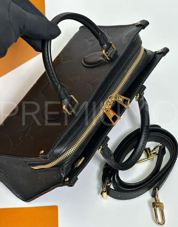 Louis Vuitton On The Go East West сумка PR114500 11