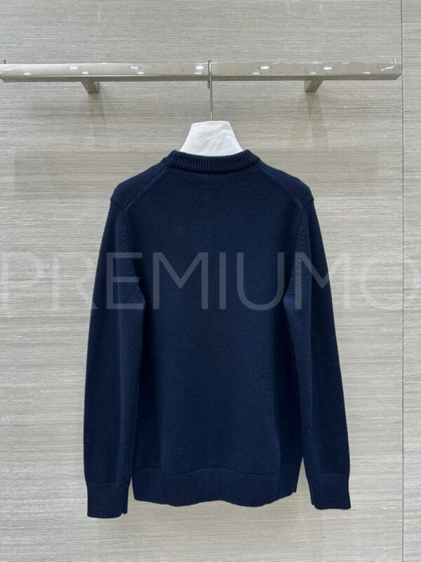Gucci свитер PR563602 9