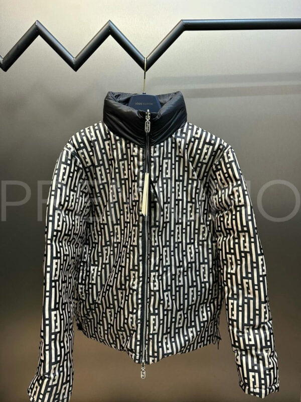 Fendi пуховик PR519561