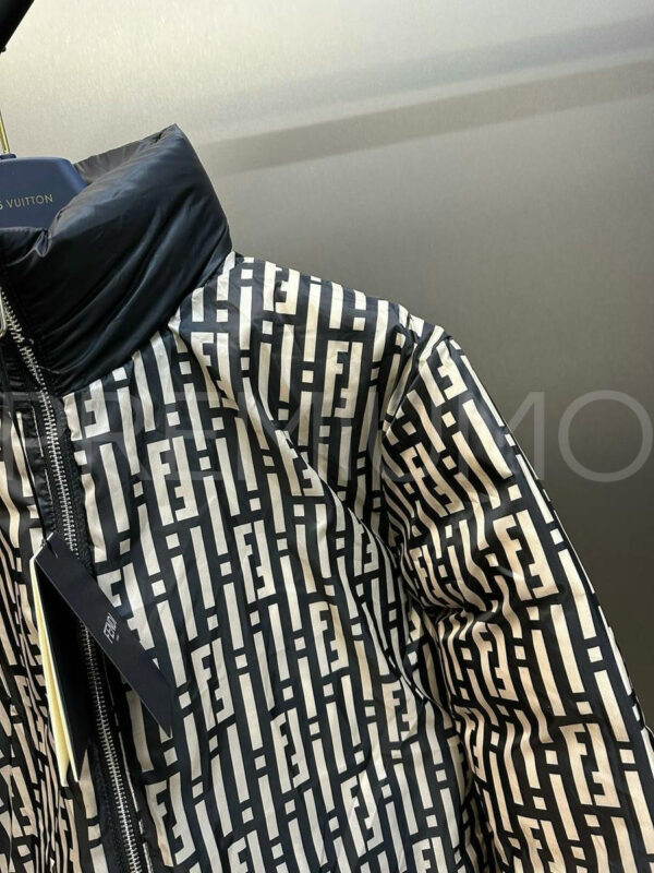 Fendi пуховик PR519561 6