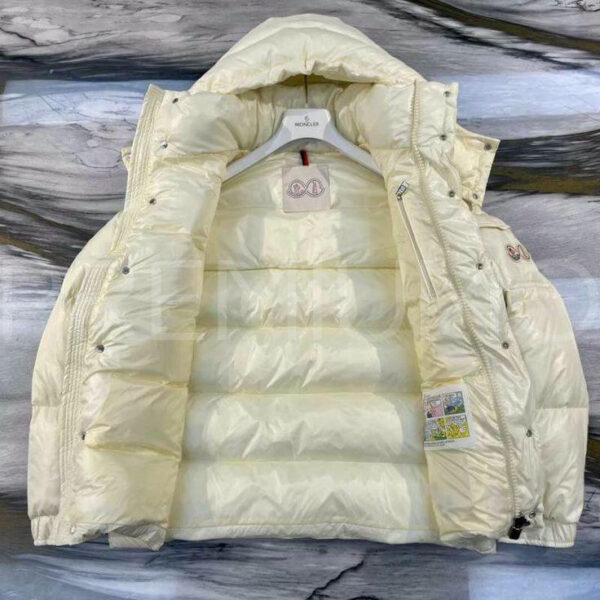 Moncler пуховик PR583593 16