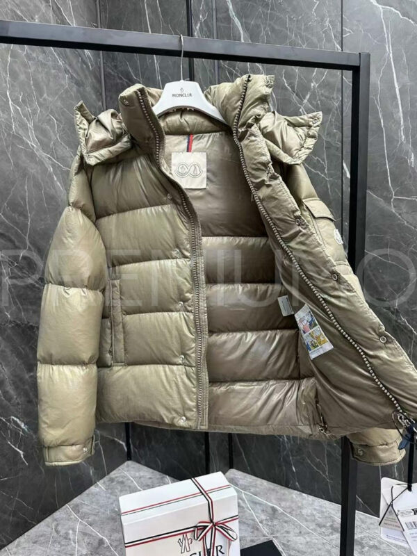 Moncler пуховик PR824094 6