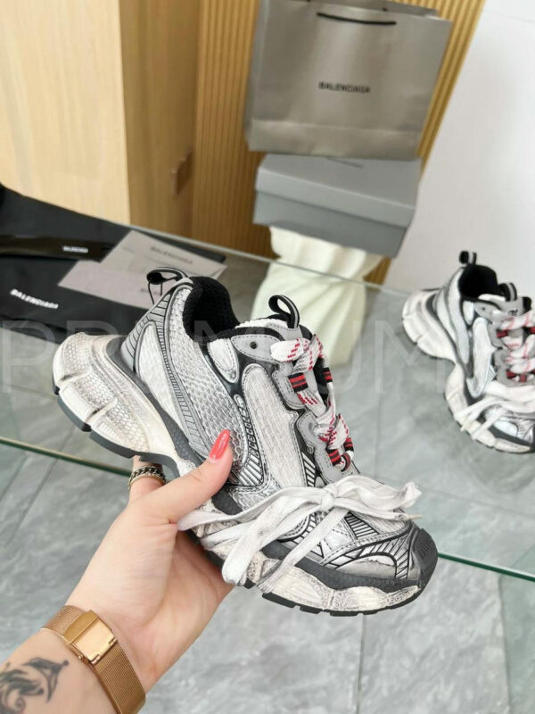 Balenciaga кроссовки PR969296 2