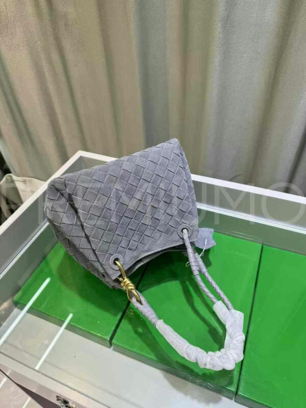 Bottega Veneta сумка PR836215 6