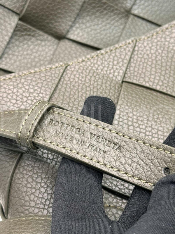 Bottega Veneta сумка PR365733 7