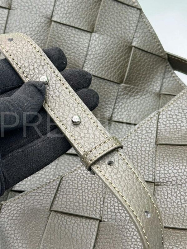 Bottega Veneta сумка PR365733 8