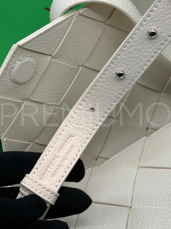 Bottega Veneta сумка PR830898 7