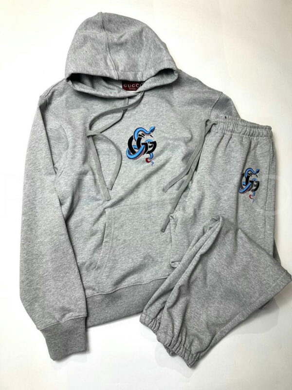 Gucci костюм PR544481