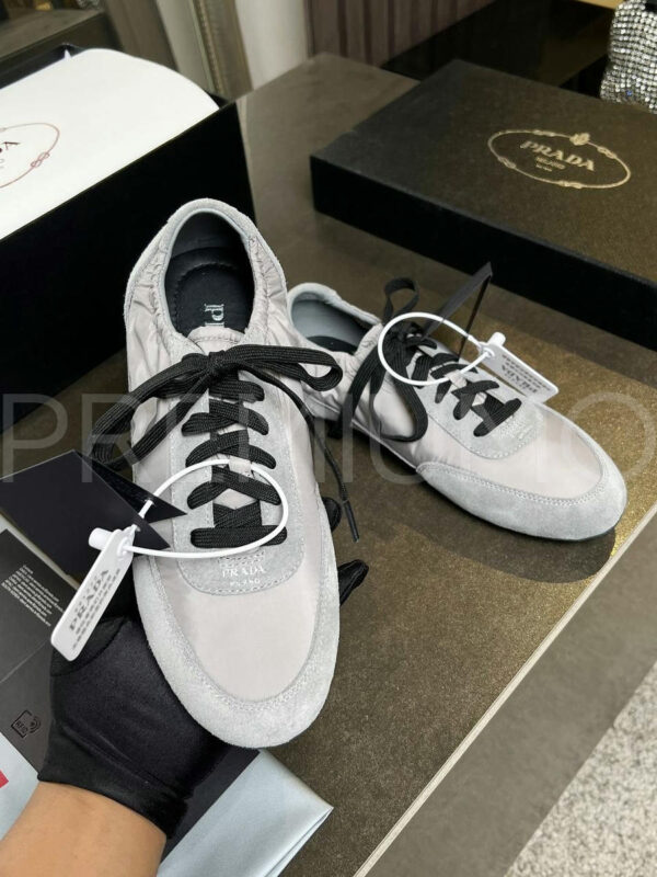 Prada кроссовки PR243454 16