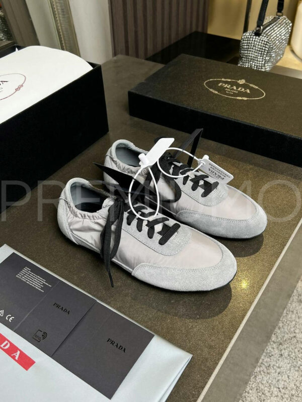 Prada кроссовки PR243454
