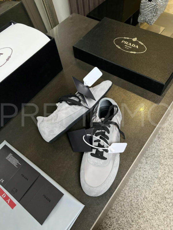 Prada кроссовки PR243454 17
