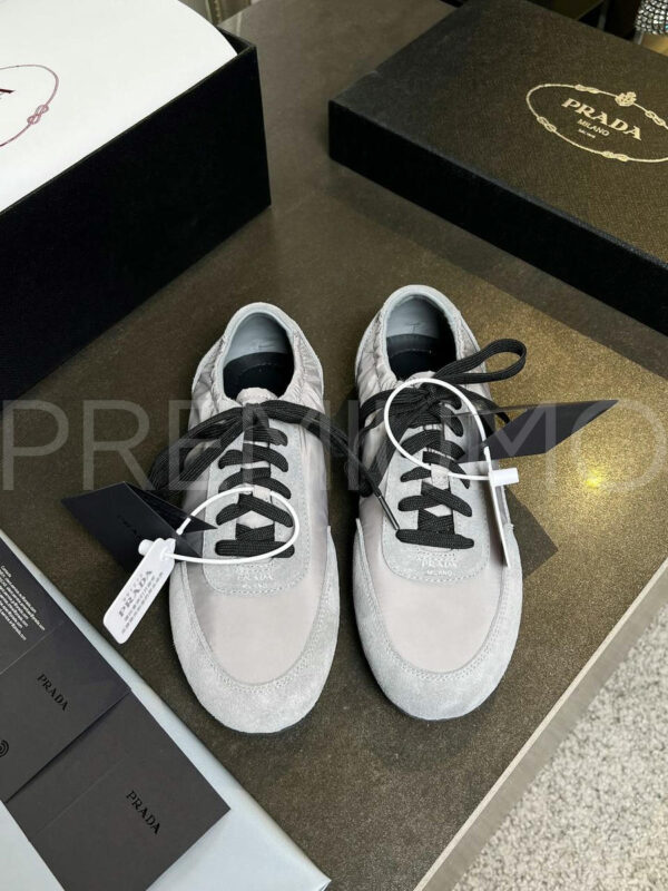 Prada кроссовки PR243454 19