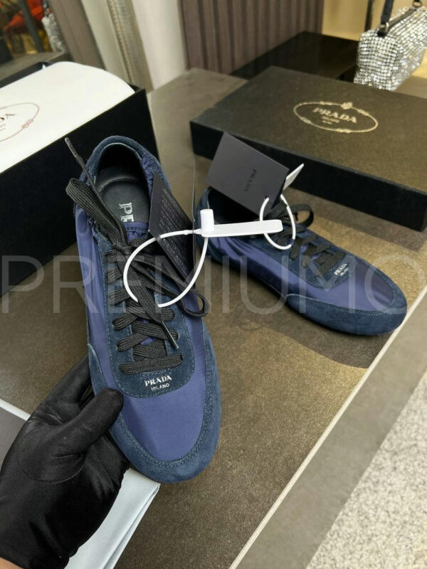 Prada кроссовки PR274188 19
