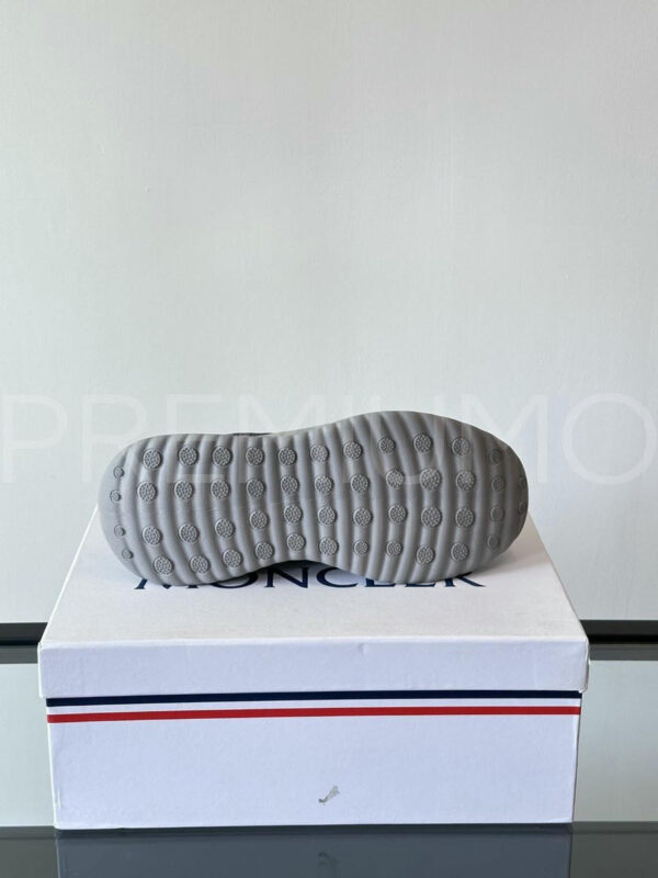Moncler кроссовки PR825933 9