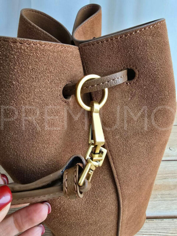 Yves Saint Laurent сумка PR689210 4