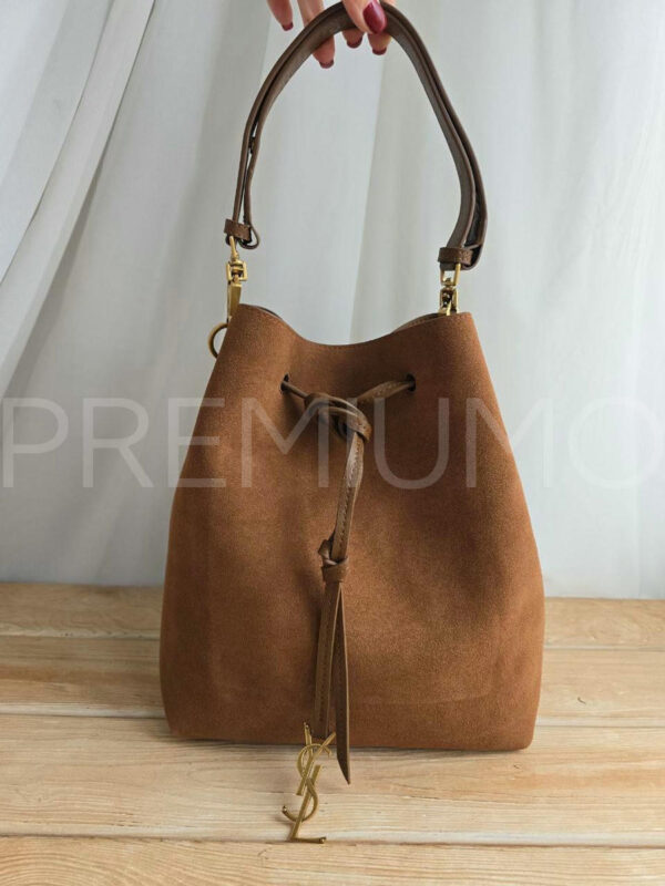 Yves Saint Laurent сумка PR689210
